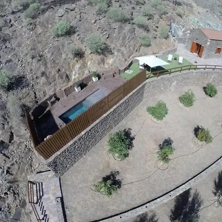Paisajes Rurales Y Piscina Privada