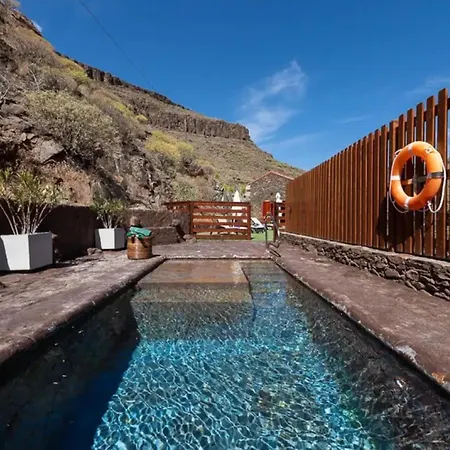 Paisajes Rurales Y Piscina Privada